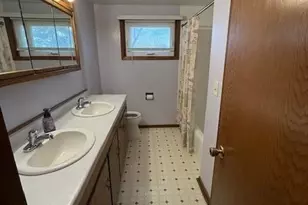 311 Meredith Rd, Albert Lea, MN 56007 - Photo 15
