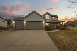 320 6th St SE, Medford, MN 55049 - Photo 3