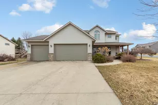 320 6th St SE, Medford, MN 55049 - Photo 3