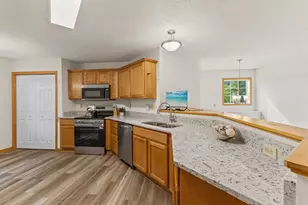 123 Christenson Ct NE, Fridley, MN 55432 - Photo 5