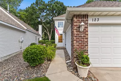 123 Christenson Court NE, Fridley, MN 55432 - Photo 3