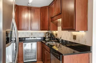 2700 W 44th St, Minneapolis, MN 55410 - Photo 17