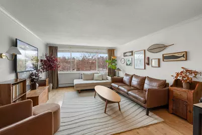 2700 W 44th Street #403, Minneapolis, MN 55410 - Photo 1