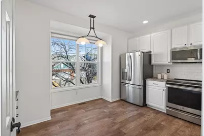 8506 Grove Circle, Shakopee, MN 55379 - Photo 7