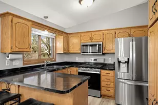 14439 Excelsior Ln, Apple Valley, MN 55124 - Photo 11