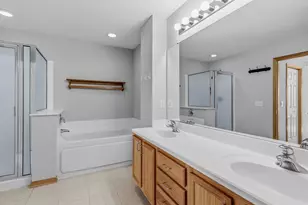 4577 Victor Path, Hugo, MN 55038 - Photo 9