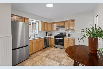 531 Hazel Street N, Saint Paul, MN 55119 - Photo 7