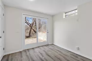 531 Hazel St N, Saint Paul, MN 55119 - Photo 17