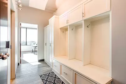 5601 Smetana Drive #813, Hopkins, MN 55343 - Photo 23