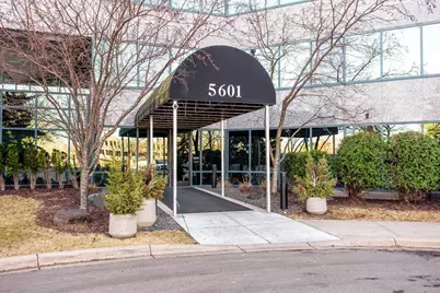 5601 Smetana Drive #813, Hopkins, MN 55343 - Photo 37