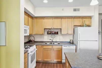 2900 11th Avenue S #402, Minneapolis, MN 55407 - Photo 5