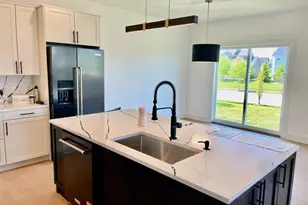 4550 Savanna Trail, Chaska, MN 55318 - Photo 5