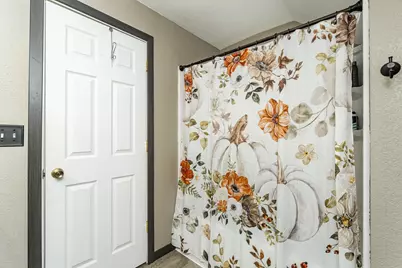 305 1st Avenue NW, Dodge Center, MN 55927 - Photo 19