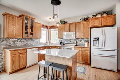 682 Lynn Court, Delano, MN 55328 - Photo 5