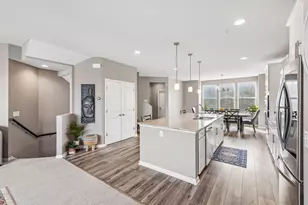 573 Satori Wy, Chaska, MN 55318 - Photo 11