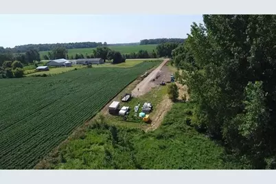 17976 320th St, Le Sueur, MN 56071 - Photo 1