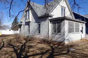 716 Sherman St, Jackson, MN 56143 - Photo 7