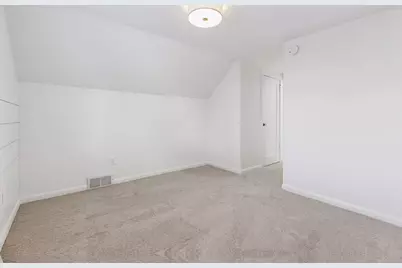 5605 Woodstock Avenue, Golden Valley, MN 55422 - Photo 29