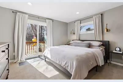 5605 Woodstock Avenue, Golden Valley, MN 55422 - Photo 13