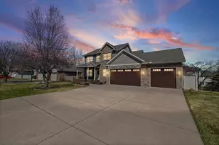 5716 103rd Ave N, Brooklyn Park, MN 55443 - Photo 1