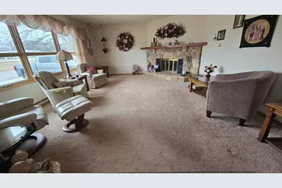 102 Thill Drive E, Rose Creek, MN 55970 - Photo 15