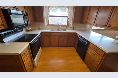 102 Thill Drive E, Rose Creek, MN 55970 - Photo 7