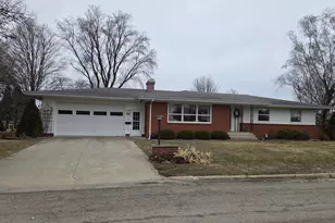 102 Thill Dr E, Rose Creek, MN 55970 - Photo 1