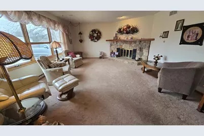 102 Thill Drive E, Rose Creek, MN 55970 - Photo 17