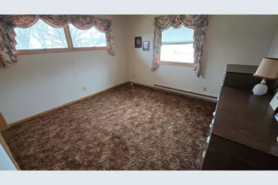 102 Thill Drive E, Rose Creek, MN 55970 - Photo 21