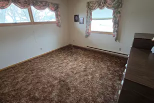 102 Thill Dr E, Rose Creek, MN 55970 - Photo 21