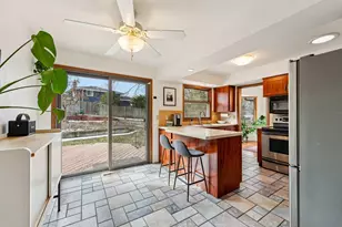 221 W 107th St, Bloomington, MN 55420 - Photo 9