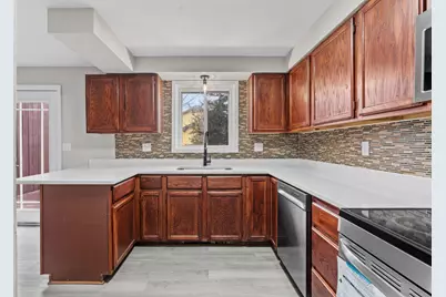 6494 Bonner Court, Inver Grove Heights, MN 55076 - Photo 9