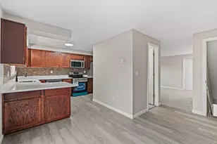 6494 Bonner Ct, Inver Grove Heights, MN 55076 - Photo 7