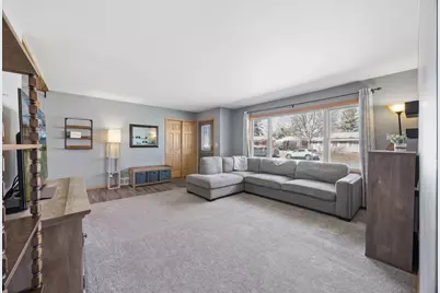 8101 Noid Drive, Brooklyn Park, MN 55428 - Photo 3