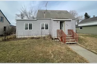 549 1st Avenue W, Halstad, MN 56548 - Photo 1