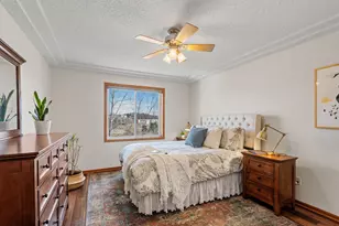 619 Crane Creek Ln, Eagan, MN 55121 - Photo 15