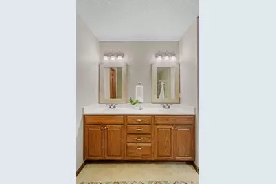 619 Crane Creek Lane, Eagan, MN 55121 - Photo 19