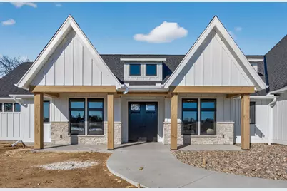 18071 Urbank Street NE, Ham Lake, MN 55304 - Photo 3