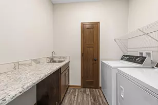 3072 Prairie Rose Dr, Mankato, MN 56001 - Photo 25