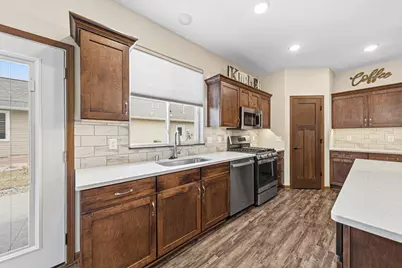 3072 Prairie Rose Drive, Mankato, MN 56001 - Photo 15