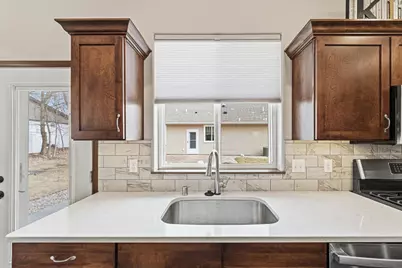 3072 Prairie Rose Drive, Mankato, MN 56001 - Photo 17