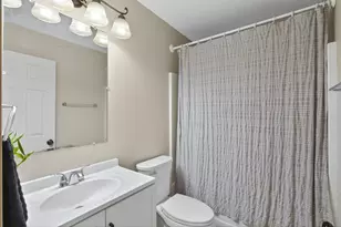 1348 Sheridan Ave N, Minneapolis, MN 55411 - Photo 15