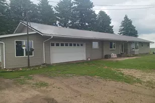 22525 Read Ave, Worthington, MN 56187 - Photo 3