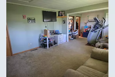22525 Read Avenue, Worthington, MN 56187 - Photo 11