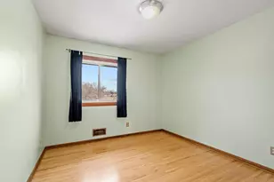 1460 Hoyt Ave E, Saint Paul, MN 55106 - Photo 17