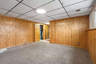 1460 Hoyt Ave E, Saint Paul, MN 55106 - Photo 21