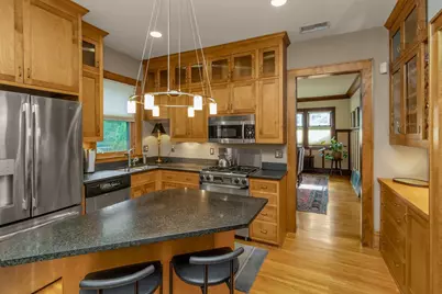 1825 Summit Avenue, Saint Paul, MN 55105 - Photo 27