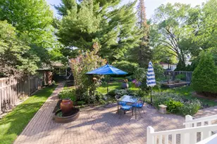 1825 Summit Ave, Saint Paul, MN 55105 - Photo 47