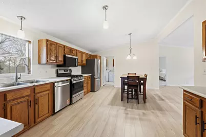 720 Central Avenue S, New Prague, MN 56071 - Photo 3