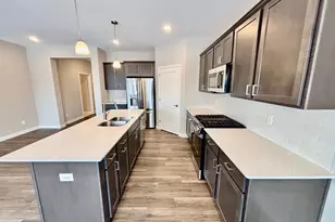 306 Emmy Ln, Hanover, MN 55341 - Photo 3